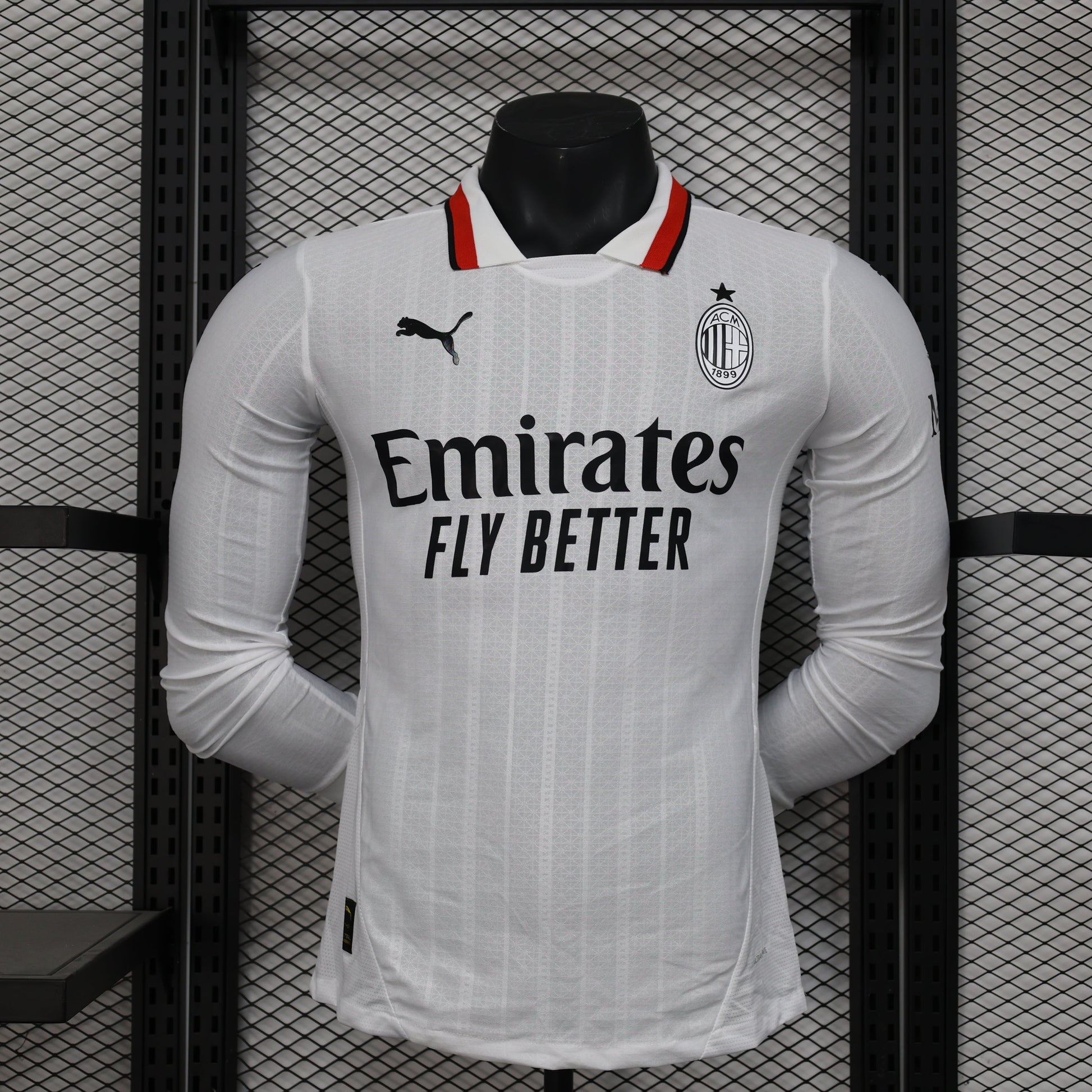 MAILLOT AC MILAN EXTÉRIEUR (MANCHES LONGUES) 2024/2025